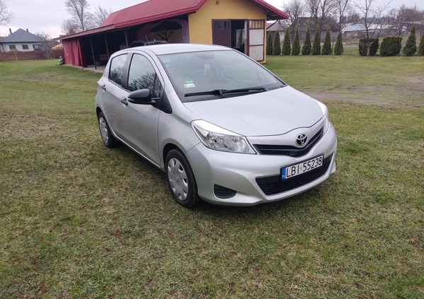 Toyota Yaris cena 24500 przebieg: 168300, rok produkcji 2013 z Świdnik małe 154